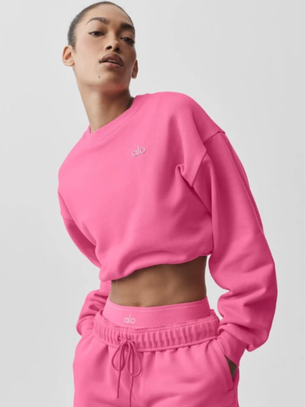 ALO Yoga Accolade Cropped Top Shorts Set Paradise Pink L